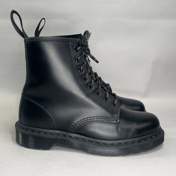 Dr. Martens 1460 Mono Boots Women's Size 8 Black Smooth Leather Lace Up Combat - Picture 1 of 13